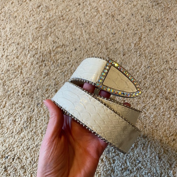 Belt - Picture 2 of 2